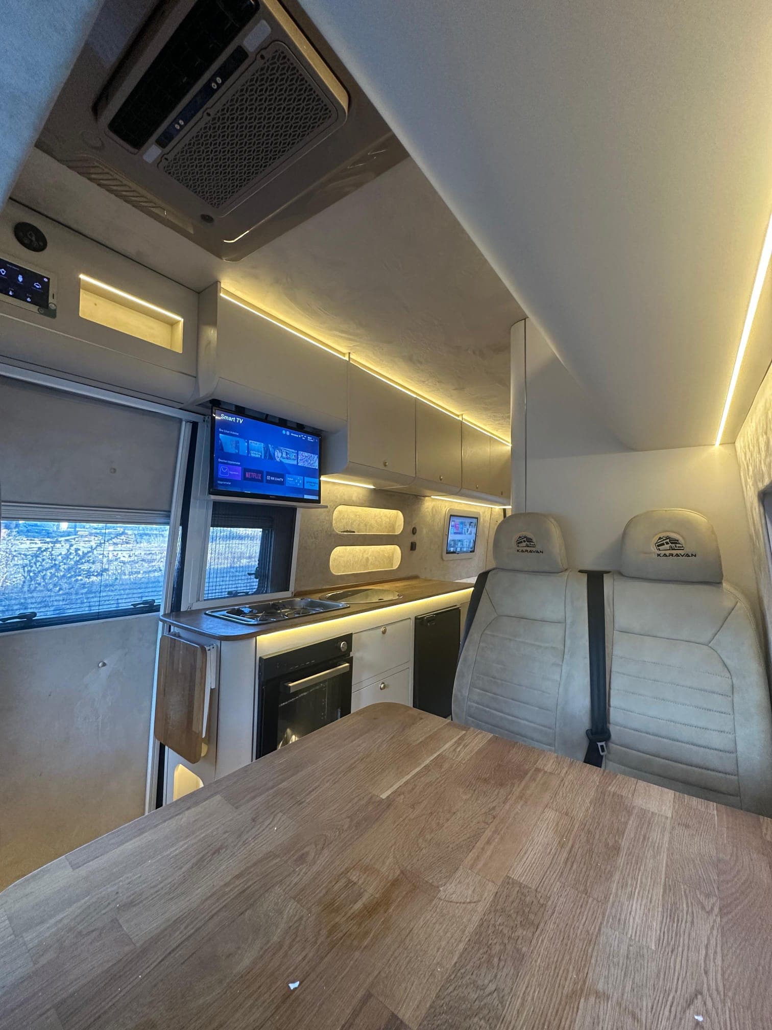 Apollo 4-Person Motorhome for Rent – Istanbul — photo 2